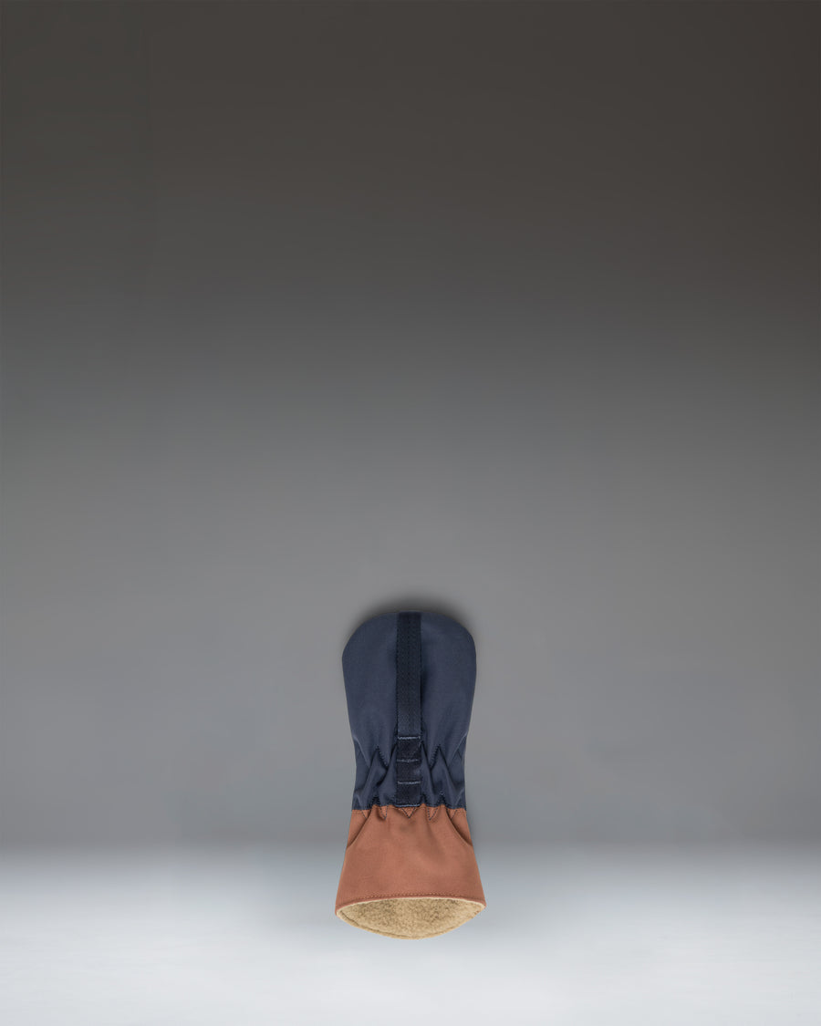 Herschel Supply Co Heritage Fairway Wood Head Cover in Navy blue and Saddle Brown.