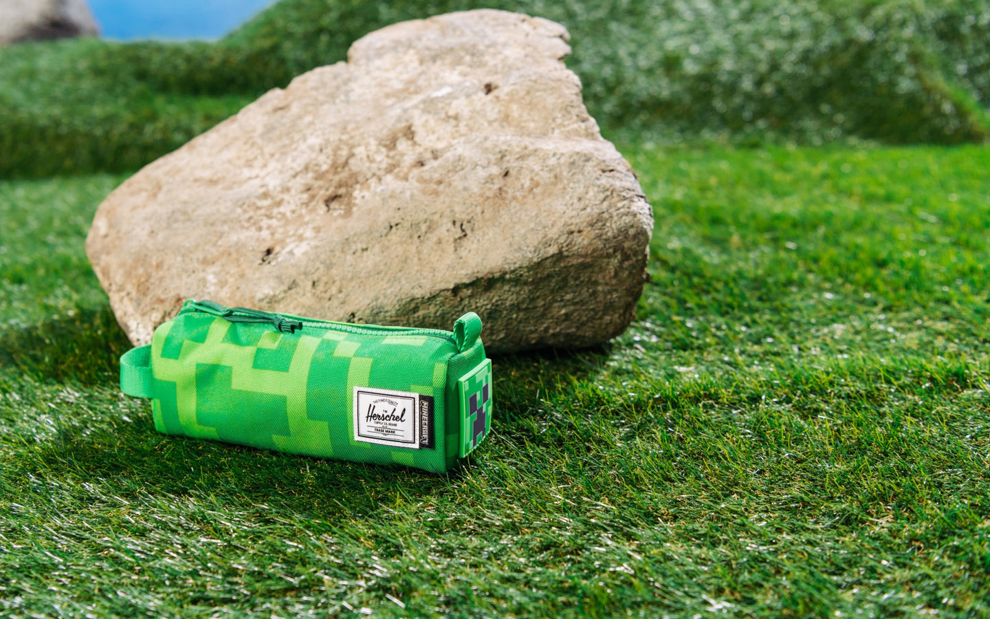 Minecraft Settlement Pencil Case Little Herschel