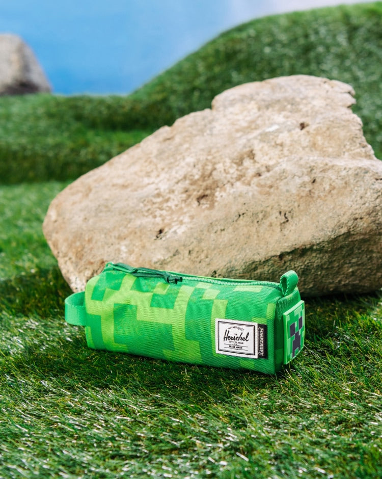 Minecraft Settlement Pencil Case Little Herschel